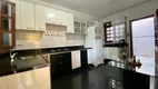 Foto 7 de Casa com 4 Quartos para alugar, 210m² em Castelo, Belo Horizonte