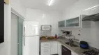 Foto 27 de Apartamento com 3 Quartos à venda, 90m² em Pitangueiras, Guarujá