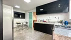 Foto 17 de Casa com 4 Quartos à venda, 250m² em Santa Amélia, Belo Horizonte
