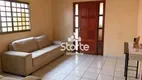 Foto 4 de Casa com 4 Quartos à venda, 250m² em Santa Mônica, Uberlândia