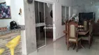 Foto 19 de Casa com 5 Quartos à venda, 271m² em Santa Mônica, Uberlândia