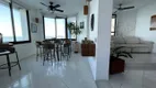 Foto 13 de Apartamento com 4 Quartos para venda ou aluguel, 230m² em Pitangueiras, Guarujá