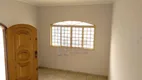 Foto 2 de Casa com 3 Quartos para alugar, 150m² em Centro, Jardinópolis