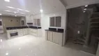 Foto 2 de Sobrado com 3 Quartos à venda, 188m² em Parque São Vicente, Mauá