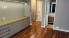 Foto 19 de Apartamento com 3 Quartos à venda, 190m² em Itaim Bibi, São Paulo