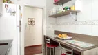 Foto 12 de Apartamento com 2 Quartos à venda, 54m² em Cristal, Porto Alegre