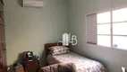 Foto 21 de Casa com 3 Quartos à venda, 160m² em Santa Mônica, Uberlândia