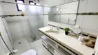 Foto 14 de Apartamento com 3 Quartos para venda ou aluguel, 150m² em Pitangueiras, Guarujá