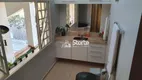 Foto 15 de Casa com 4 Quartos à venda, 376m² em Santa Mônica, Uberlândia