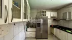 Foto 7 de Casa com 5 Quartos para alugar, 175m² em Tabajaras, Uberlândia