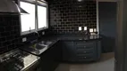 Foto 13 de Apartamento com 3 Quartos à venda, 200m² em Itaim Bibi, São Paulo