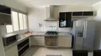 Foto 17 de Cobertura com 3 Quartos para alugar, 200m² em Santa Mônica, Uberlândia