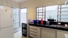 Foto 4 de Casa com 4 Quartos à venda, 327m² em Vila Sônia, São Paulo