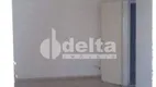 Foto 3 de Casa com 3 Quartos à venda, 85m² em Daniel Fonseca, Uberlândia