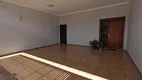 Foto 2 de Imóvel Comercial com 3 Quartos à venda, 214m² em Centro, Catanduva