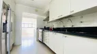 Foto 29 de Apartamento com 3 Quartos à venda, 175m² em Pitangueiras, Guarujá