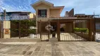 Foto 2 de Casa com 4 Quartos à venda, 303m² em Santa Fé, Porto Alegre