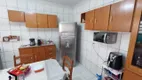 Foto 7 de Sobrado com 3 Quartos à venda, 300m² em Vila Scarpelli, Santo André