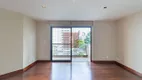 Foto 3 de Apartamento com 4 Quartos para alugar, 180m² em Moema, São Paulo