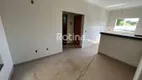 Foto 2 de Apartamento com 2 Quartos para alugar, 60m² em Morada Nova, Uberlândia