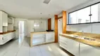 Foto 5 de Apartamento com 3 Quartos à venda, 210m² em Meireles, Fortaleza