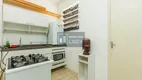 Foto 10 de Apartamento com 2 Quartos à venda, 47m² em Rio Branco, Porto Alegre