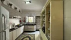 Foto 4 de Casa com 3 Quartos à venda, 168m² em Jardim Guararapes, Londrina