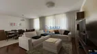 Foto 5 de Apartamento com 3 Quartos para alugar, 210m² em Higienópolis, São Paulo