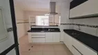 Foto 26 de Apartamento com 3 Quartos para alugar, 115m² em Pitangueiras, Guarujá