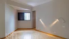 Foto 31 de Apartamento com 4 Quartos à venda, 180m² em Moema, São Paulo