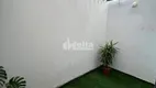 Foto 6 de Casa com 3 Quartos à venda, 121m² em Presidente Roosevelt, Uberlândia