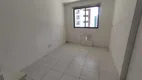 Foto 12 de Apartamento com 4 Quartos à venda, 122m² em Tamarineira, Recife