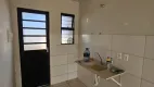 Foto 3 de Casa com 2 Quartos para alugar, 40m² em Conjunto Habitacional Solo Sagrado, Apucarana