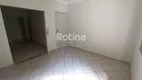 Foto 6 de Casa com 3 Quartos para alugar, 200m² em Saraiva, Uberlândia