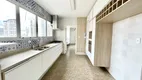 Foto 15 de Apartamento com 4 Quartos para alugar, 220m² em Vila Nova Conceição, São Paulo