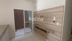 Foto 2 de Apartamento com 2 Quartos à venda, 51m² em Loteamento Portal do Vale II, Uberlândia