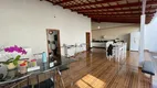 Foto 14 de Sobrado com 4 Quartos à venda, 210m² em Alto Umuarama, Uberlândia