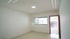 Foto 2 de Sobrado com 3 Quartos à venda, 260m² em Vila Clarice, Santo André