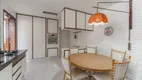 Foto 13 de Casa com 2 Quartos para alugar, 332m² em Água Verde, Curitiba