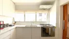 Foto 10 de Apartamento com 3 Quartos à venda, 190m² em Moema, São Paulo