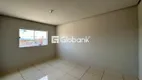 Foto 2 de Apartamento com 2 Quartos para venda ou aluguel, 58m² em Vila Mauricéia, Montes Claros