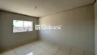 Foto 2 de Apartamento com 2 Quartos para venda ou aluguel, 61m² em Vila Mauricéia, Montes Claros