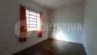 Foto 4 de Casa com 5 Quartos à venda, 130m² em Osvaldo Rezende, Uberlândia