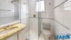 Foto 11 de Apartamento com 2 Quartos à venda, 60m² em Moema, São Paulo