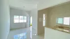 Foto 2 de Casa com 3 Quartos à venda, 80m² em Senador Carlos Jereissati, Pacatuba