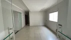 Foto 2 de Casa com 4 Quartos à venda, 160m² em Santa Mônica, Uberlândia