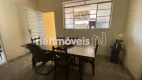 Foto 9 de Casa com 4 Quartos à venda, 230m² em Saudade, Belo Horizonte