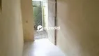 Foto 2 de Casa com 2 Quartos para alugar, 200m² em Lagoa Redonda, Fortaleza