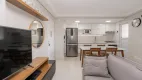 Foto 3 de Apartamento com 2 Quartos à venda, 61m² em Santa Cândida, Curitiba