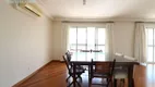 Foto 7 de Apartamento com 4 Quartos para alugar, 212m² em Vila Nova Conceição, São Paulo